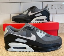 BNIB Men`s Nike Air Max 90