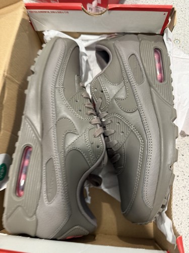 Nike air max ess - max, 90
