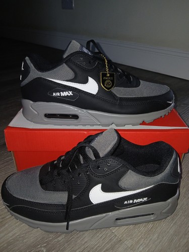 Nike air max size 8 - air,